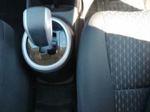 Toyota Vitz 1.0 XR auto - Image 11