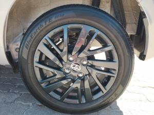 Toyota Vitz 1.0 XR auto - Image 18