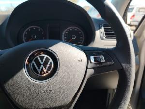 Volkswagen Polo Vivo hatch 1.4 Life - Image 10