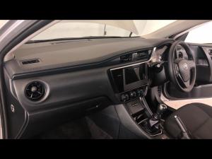 Toyota Corolla Quest 1.8 Plus manual - Image 7