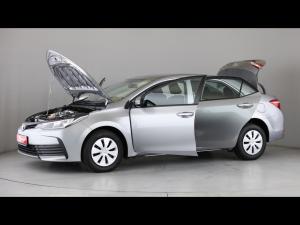 Toyota Corolla Quest 1.8 Plus manual - Image 12
