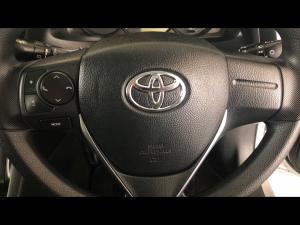 Toyota Corolla Quest 1.8 Plus manual - Image 26