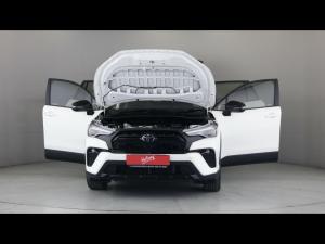 Toyota Corolla Cross 1.8 GR-Sport - Image 13