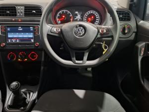 Volkswagen Polo Vivo hatch 1.4 Comfortline - Image 6