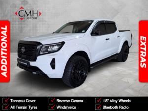 Nissan Navara 2.5DDTi double cab LE Plus - Image 1
