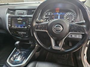 Nissan Navara 2.5DDTi double cab LE Plus - Image 4