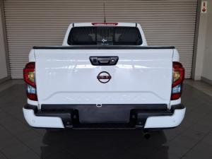 Nissan Navara 2.5DDTi double cab LE Plus - Image 5