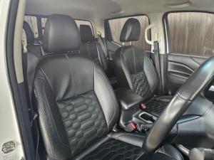 Nissan Navara 2.5DDTi double cab LE Plus - Image 6