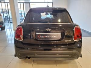 MINI Hatch Cooper Hatch 5-door - Image 4