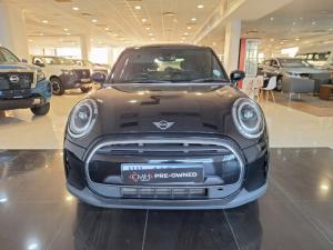 MINI Hatch Cooper Hatch 5-door - Image 8