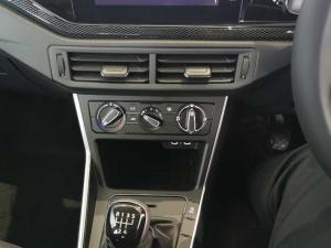 Volkswagen Polo hatch 1.0TSI Life manual - Image 16