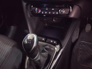 Opel Corsa 1.2 - Image 13
