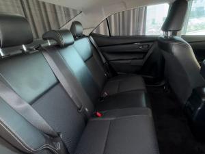 Toyota Corolla Quest 1.8 Prestige - Image 14