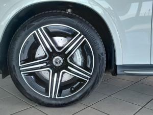 Mercedes-Benz GLC GLC300d coupe 4Matic - Image 3