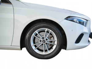 Mercedes-Benz A-Class A200 hatch AMG Line - Image 22