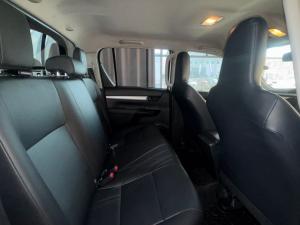 Toyota Hilux 2.4GD-6 double cab SR - Image 10