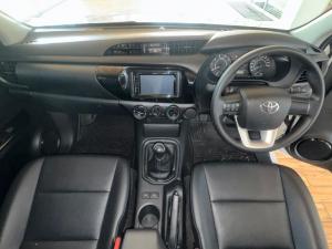 Toyota Hilux 2.4GD-6 double cab SR - Image 12
