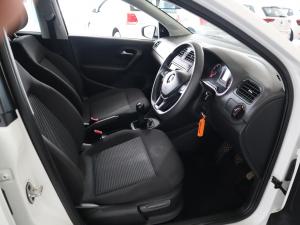 Volkswagen Polo Vivo hatch 1.4 Comfortline - Image 13