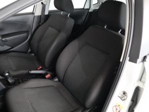 Volkswagen Polo Vivo hatch 1.4 Comfortline - Image 18