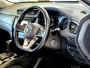 Nissan X-Trail 2.5 4x4 Acenta Tech - Image 17