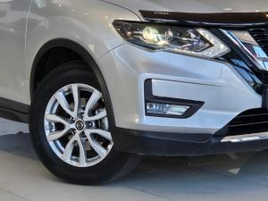 Nissan X-Trail 2.5 4x4 Acenta Tech - Image 9