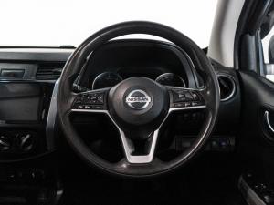 Nissan Navara 2.5DDTi double cab SE Plus 4x4 - Image 9