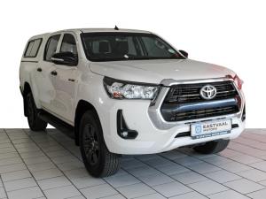 Toyota Hilux 2.4GD-6 double cab 4x4 Raider manual - Image 1