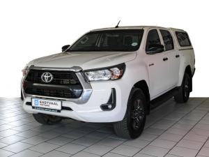 Toyota Hilux 2.4GD-6 double cab 4x4 Raider manual - Image 3