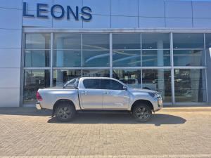 Toyota Hilux 2.8GD-6 double cab 4x4 Raider auto - Image 3
