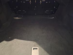 Mercedes-Benz C-Class C180 - Image 10