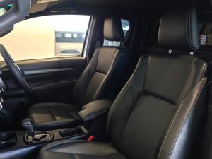Toyota Hilux 2.8GD-6 Xtra cab 4x4 Legend auto - Image 6