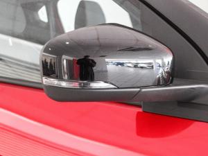 Nissan Magnite 1.0 Visia auto - Image 11