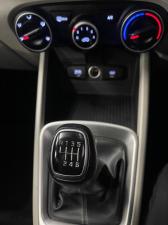 Hyundai Venue 1.0T Motion manual - Image 13