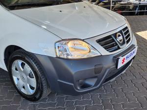 Nissan NP200 1.6i safety pack (aircon) - Image 2