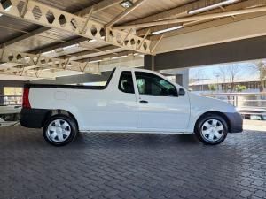 Nissan NP200 1.6i safety pack (aircon) - Image 3