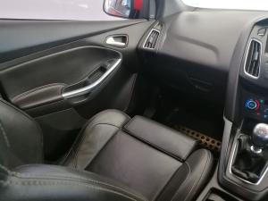 Ford Focus ST 3 - Image 16