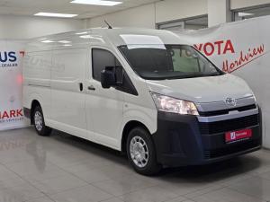 Toyota Quantum 2.8 SLWB panel van - Image 1