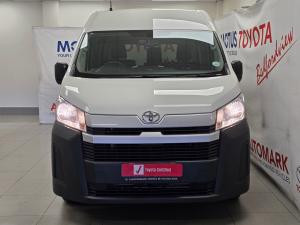 Toyota Quantum 2.8 SLWB panel van - Image 4