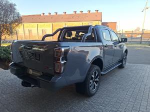 Isuzu D-Max 1.9TD double cab LS X-Rider auto - Image 2