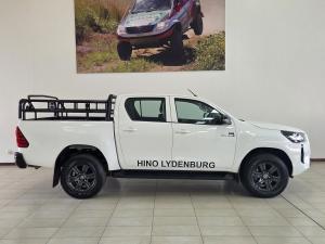 Toyota Hilux 2.4GD-6 double cab Raider auto - Image 3