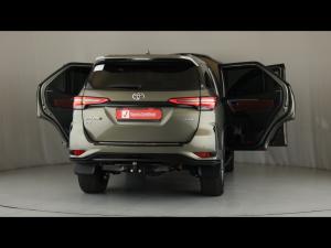 Toyota Fortuner 2.8GD-6 4x4 VX - Image 9
