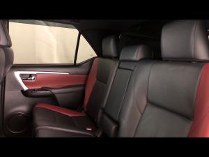 Toyota Fortuner 2.8GD-6 4x4 VX - Image 21