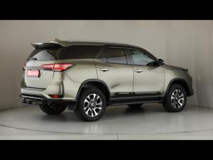 Toyota Fortuner 2.8GD-6 4x4 VX - Image 2