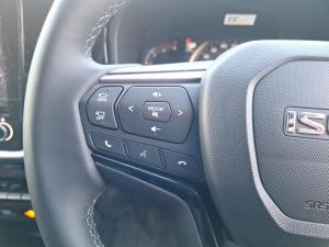 Isuzu mu-X 3.0TD LSE 4x4 - Image 9