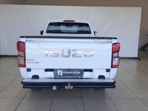 Isuzu D-Max 1.9TD single cab L manual - Image 6