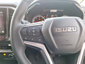 Isuzu D-Max 3.0TD Extended cab LSE 4x4 - Image 9
