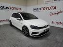 Thumbnail Volkswagen Golf R
