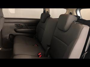 Suzuki Ertiga 1.5 GA - Image 21