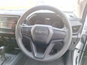 Isuzu D-Max 1.9TD double cab L auto - Image 8