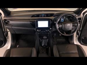 Toyota Hilux 2.8GD-6 double cab Legend manual - Image 6